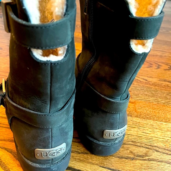 UGG black leather boots * WARM * lined with sheep skin * Women’s size 7 - Picture 3 of 4